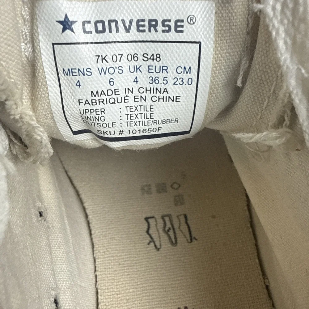 CONVERSE CHUCK  TAYLOR WOMEN'S ALL STAR DISTRESSED RAW EDGE‎ SNEAKERS SIZE 6 - Picture 10 of 10
